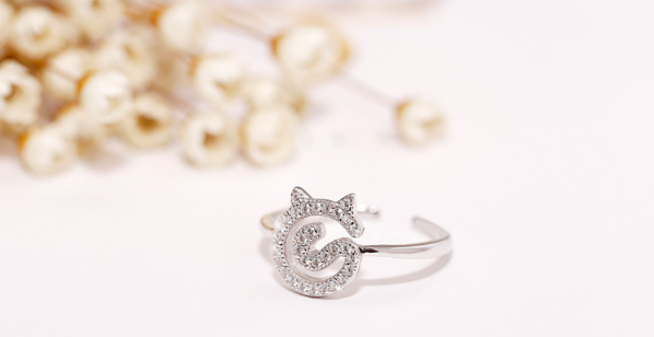 The Bling Kitty Ring S925