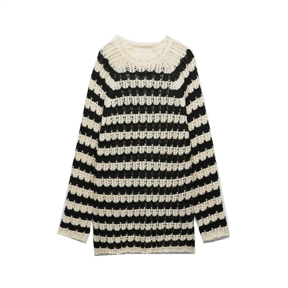 Loose Black and White Striped Knitted Sweater Dress