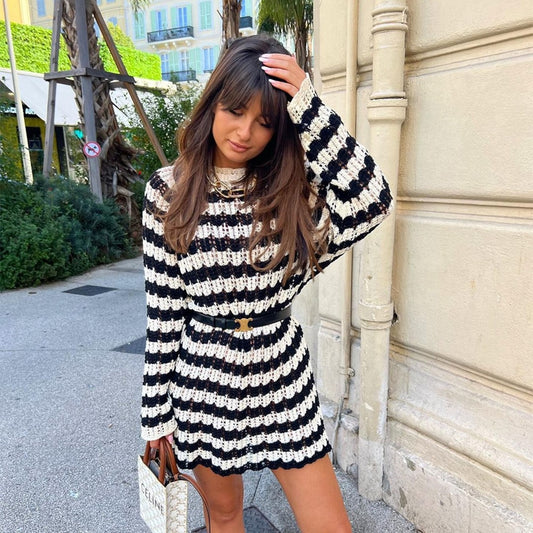 Loose Black and White Striped Knitted Sweater Dress