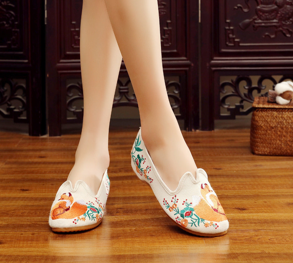 Vintage Embroidered Ballet Flats