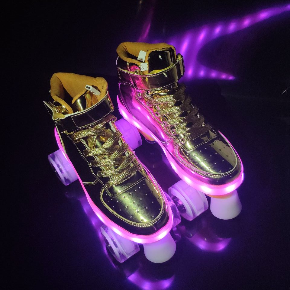 New Led Rechargeable Flashing 4 Wheel Roller Skates