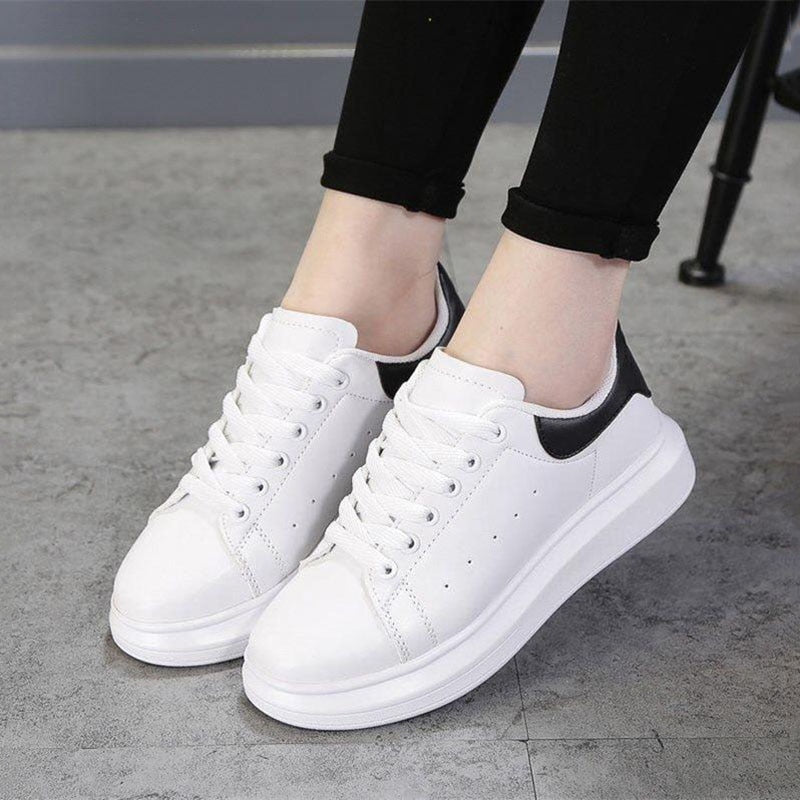 White Sneakers Chunky