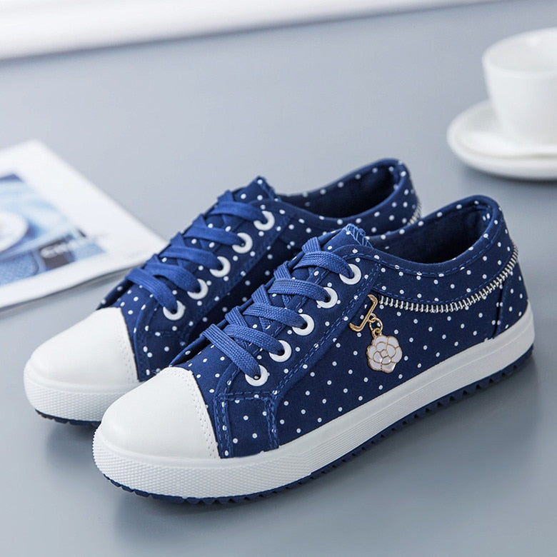 Cutout Lace Canvas Shoes