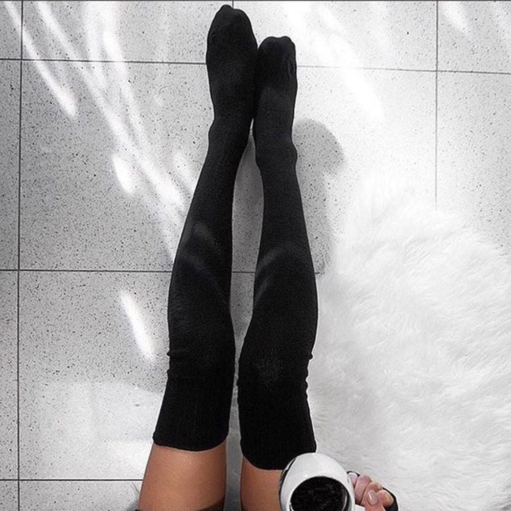 Cable Knit Thigh High Stockings