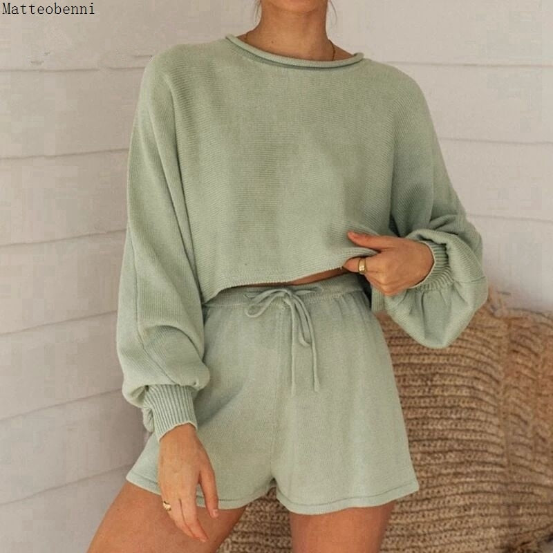 Comfy Solid Sweater and Shorts Set