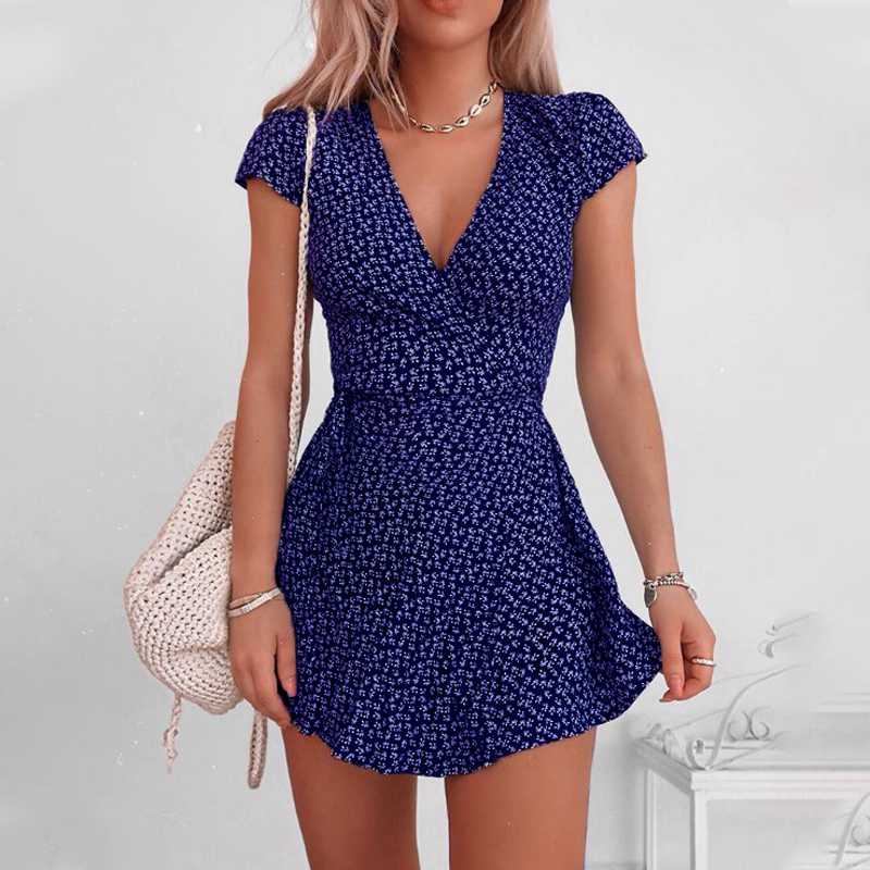 Polka Dot Short Sleeve Dress