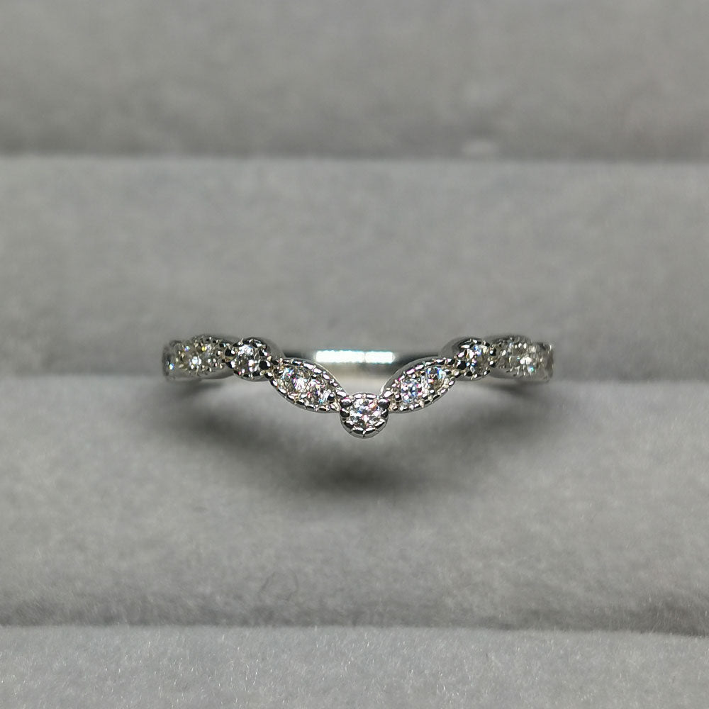 Queen 925 Sterling Silver Diamond Ring